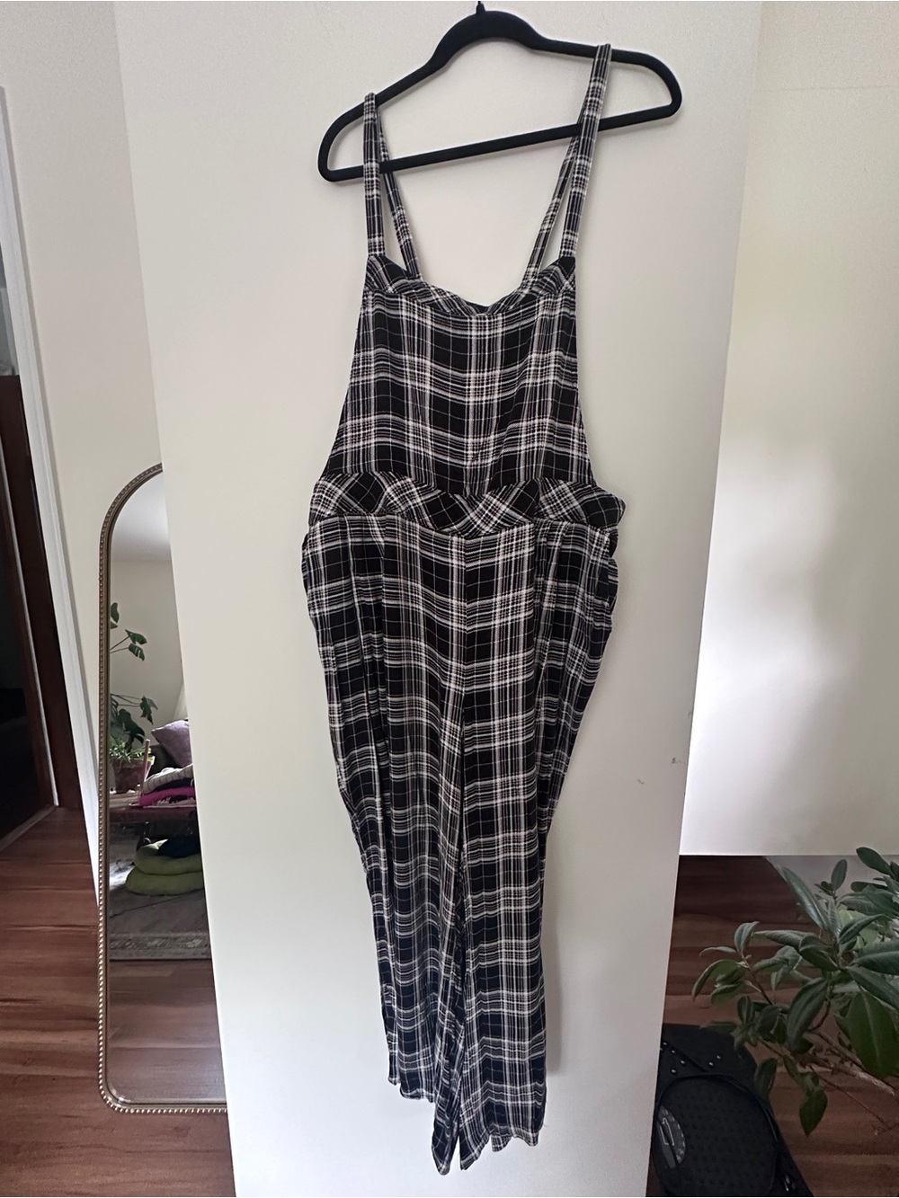Torrid Black & White Plaid Women's Overalls Jumpsuit